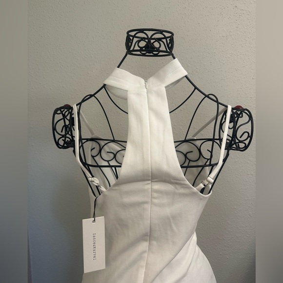 Dance & Marvel White Bodycon Mini Dress with Sweetheart Neckline - Picture 10 of 10